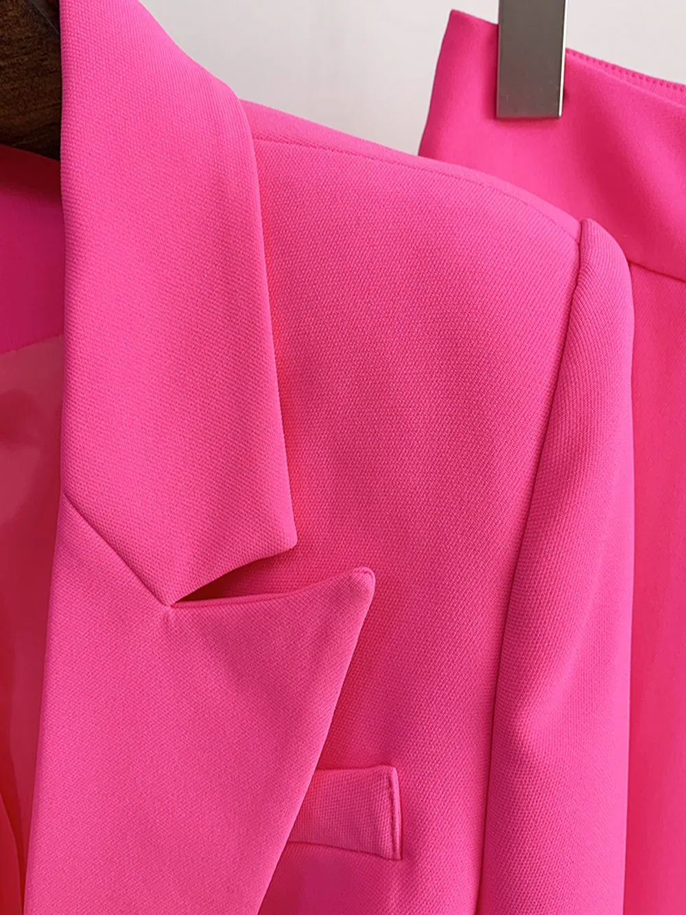 212 Blazer & Pants Set in Fuchsia