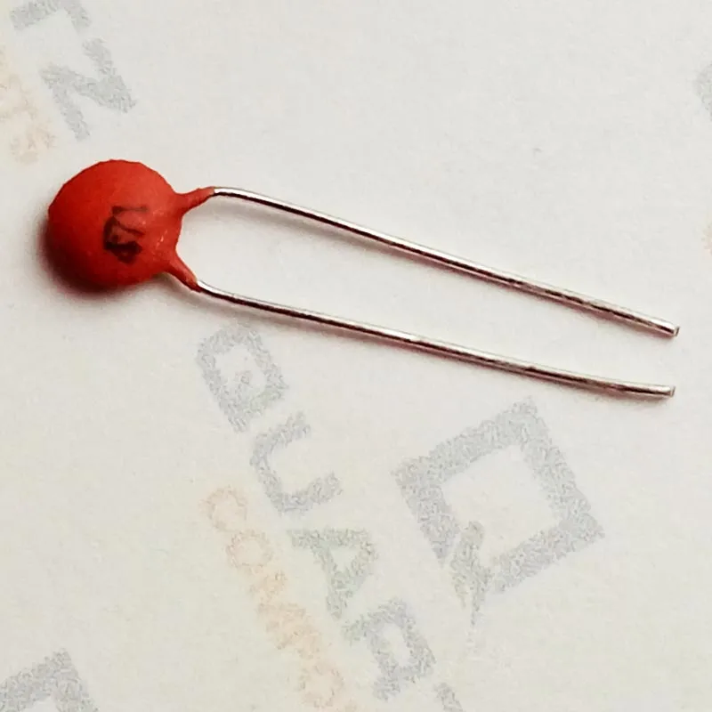 470pF Ceramic Capacitor (Pack of 5)