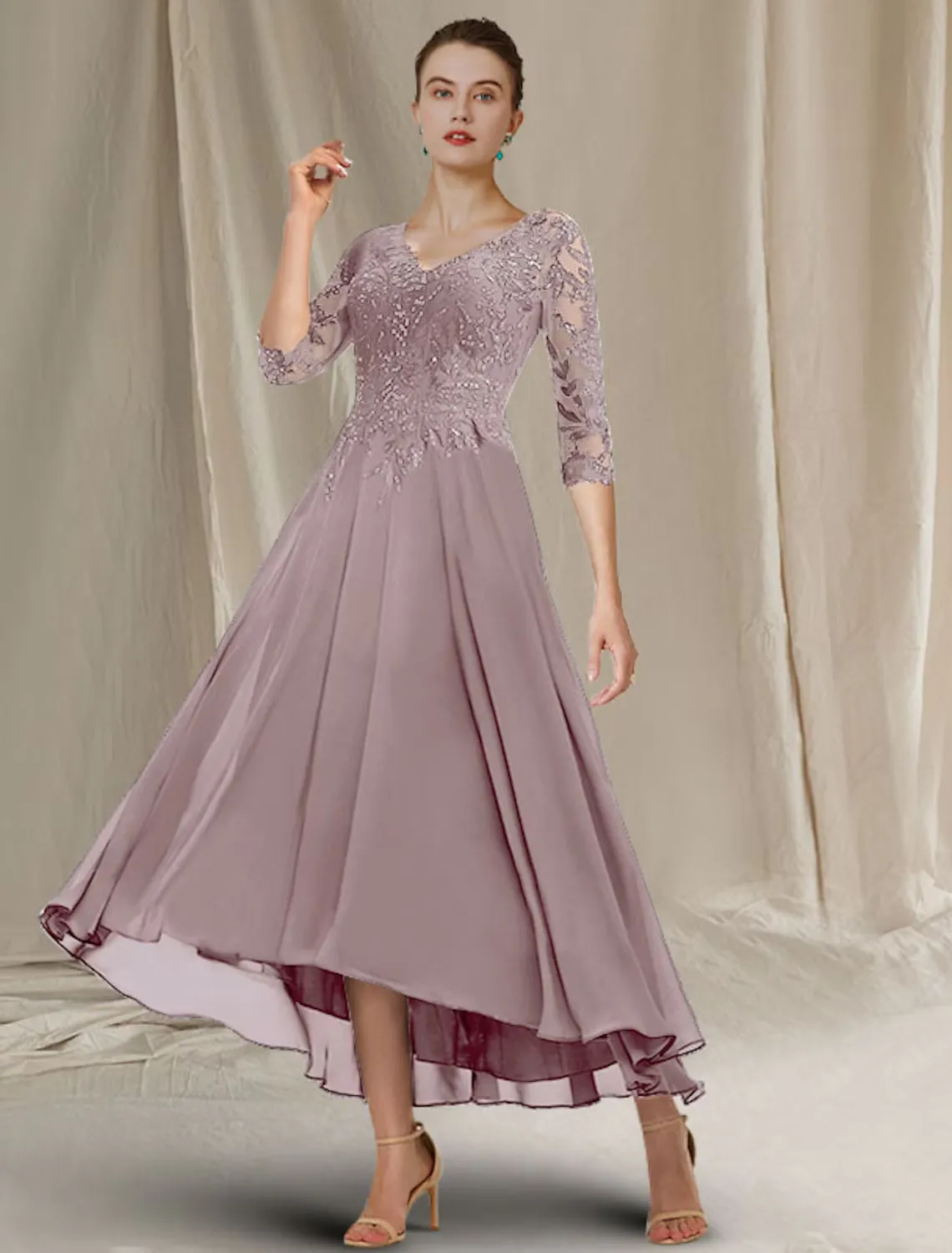 A-Line Mother of the Bride Dress Elegant Sparkle Shine High Low V Neck Asymmetrical Chiffon Lace Half Sleeve with Sequin Ruffles Appliques