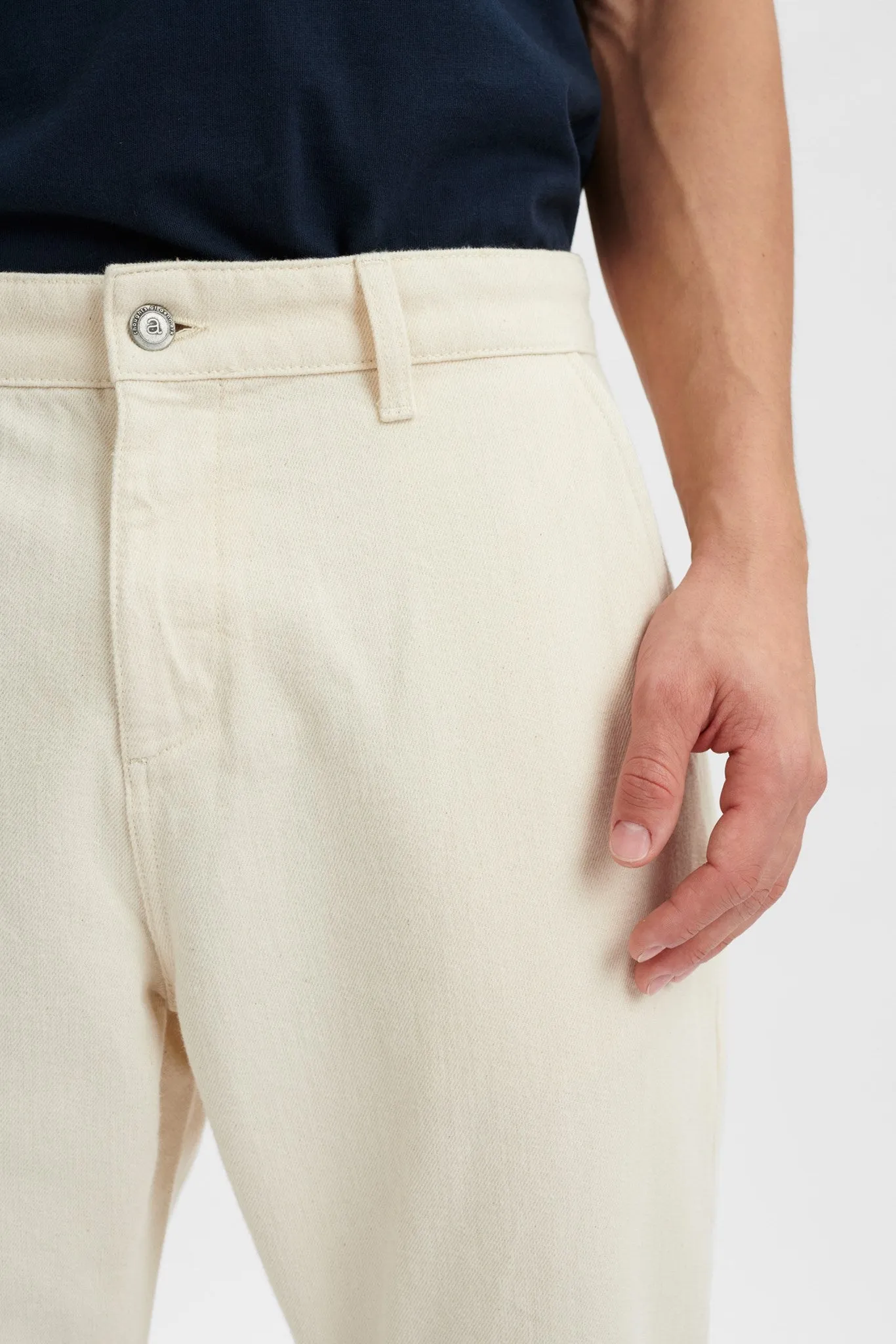 AKJULIUS DENIM CHINO - Tofu