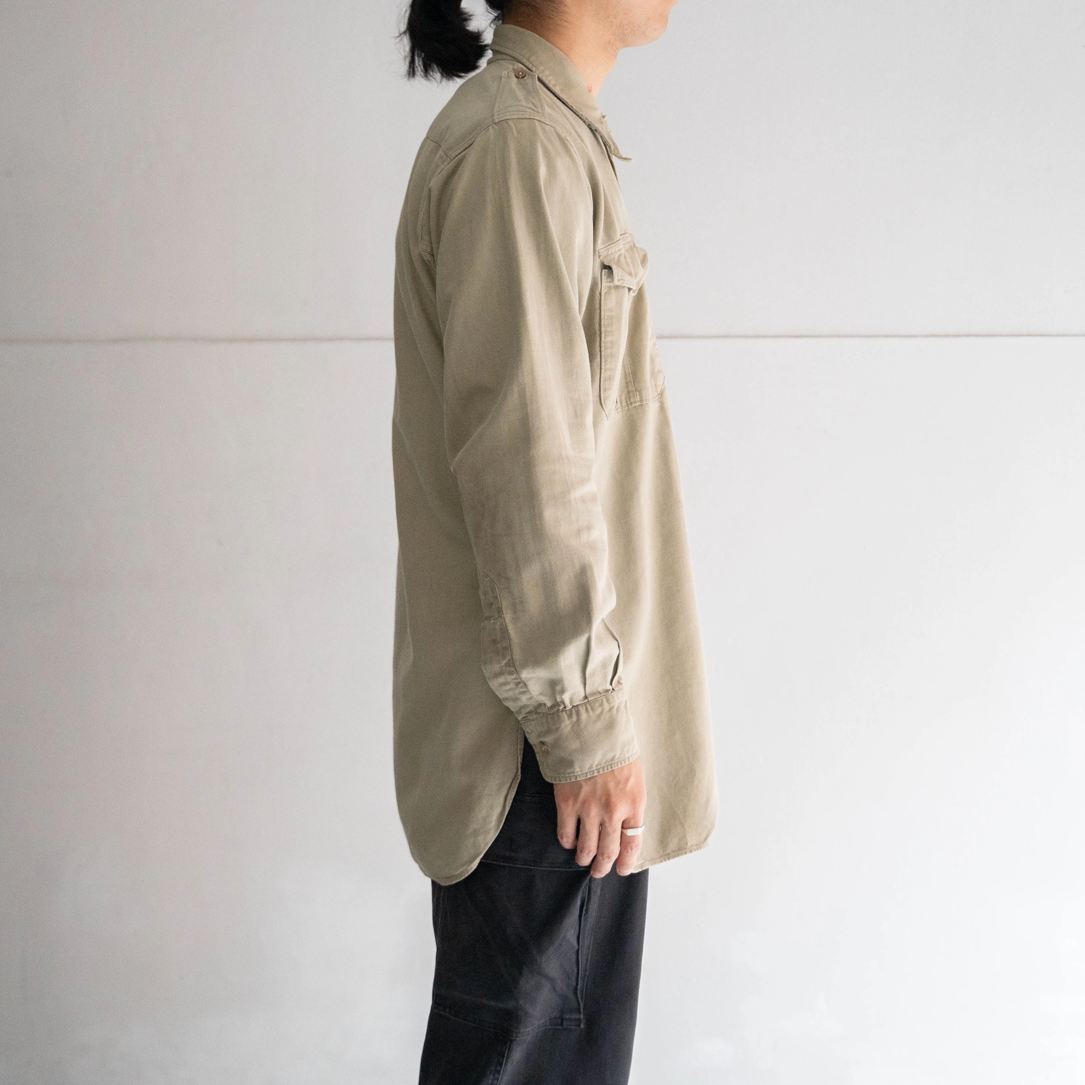 around 1950s French military M47 field shirt 'strange color'