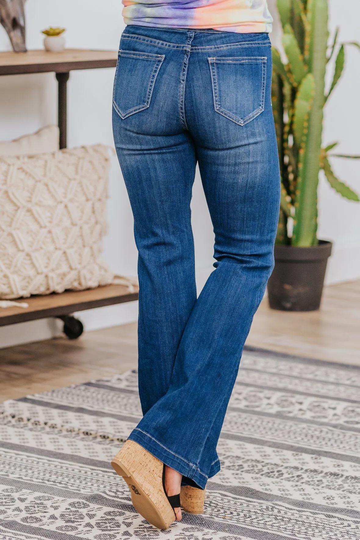Char Cello Mid Rise Medium Wash Flare Jeggings