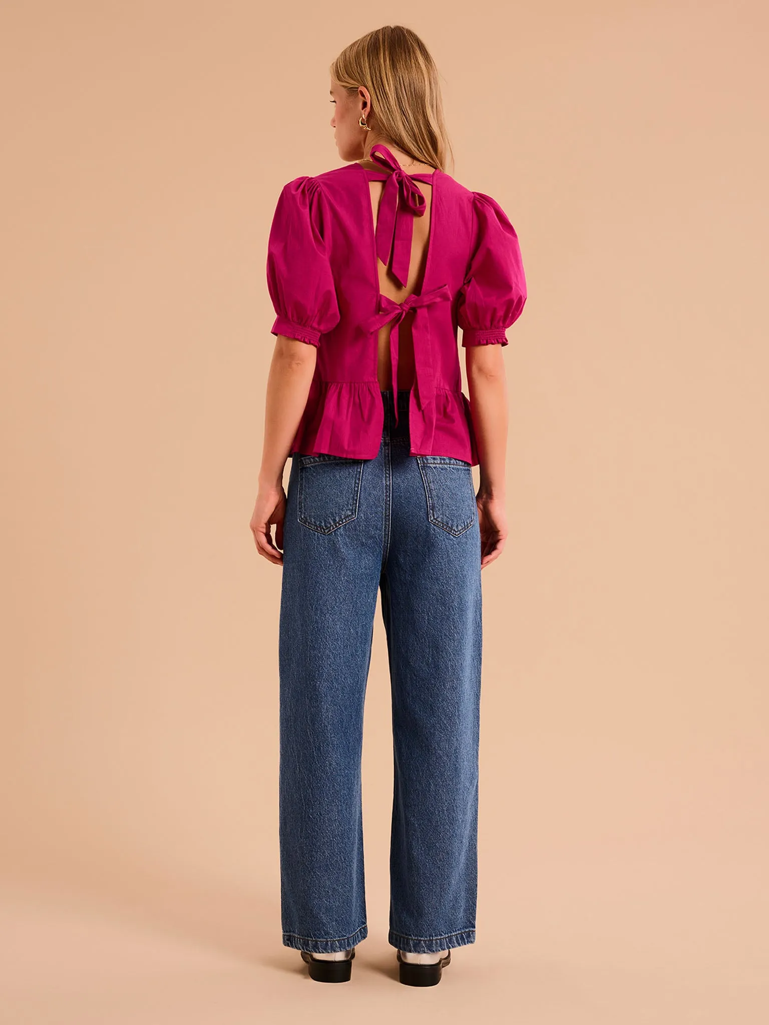 Ellie Frill Hem Puff Sleeve Cotton Blouse in Magenta