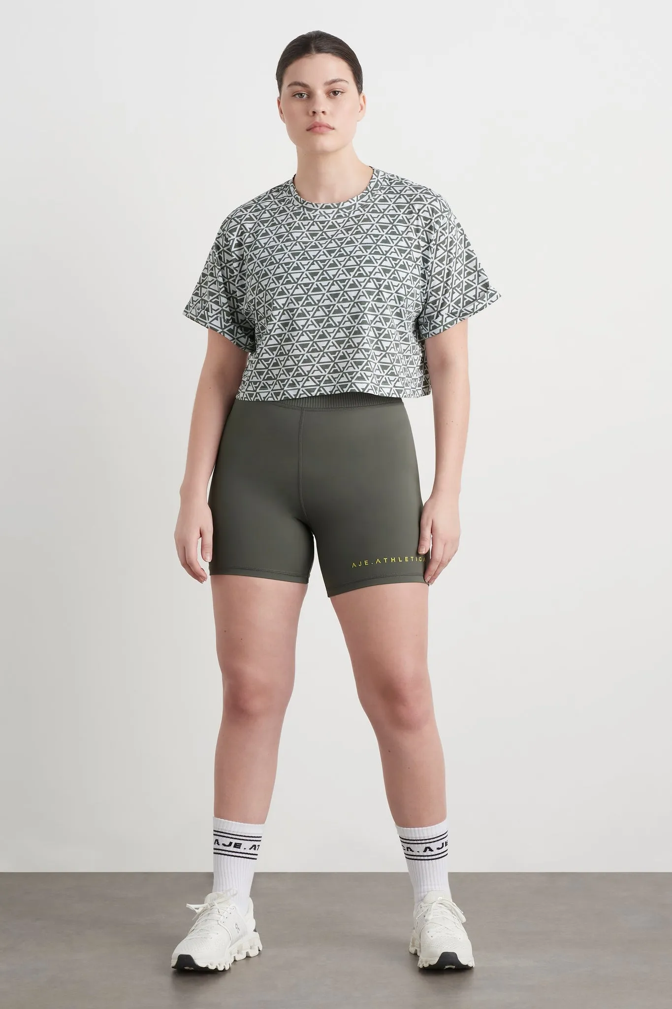 Geo Print Crop T-Shirt 105