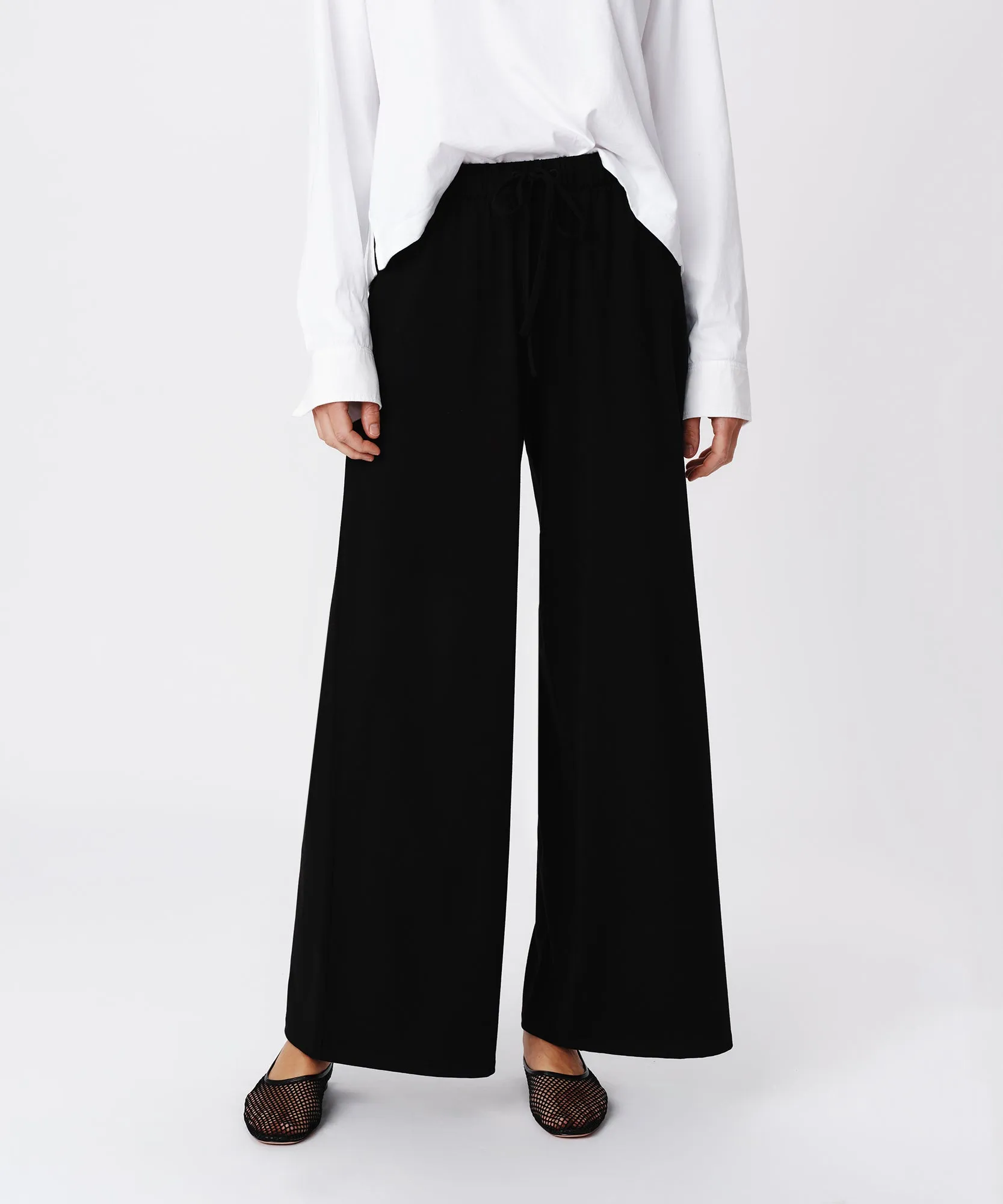 Heavy Modal Wide Leg Pull-On Pant - Black