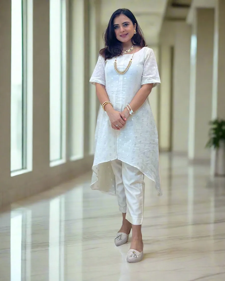 Ivory And Silver High Low Kurta - Set of 2