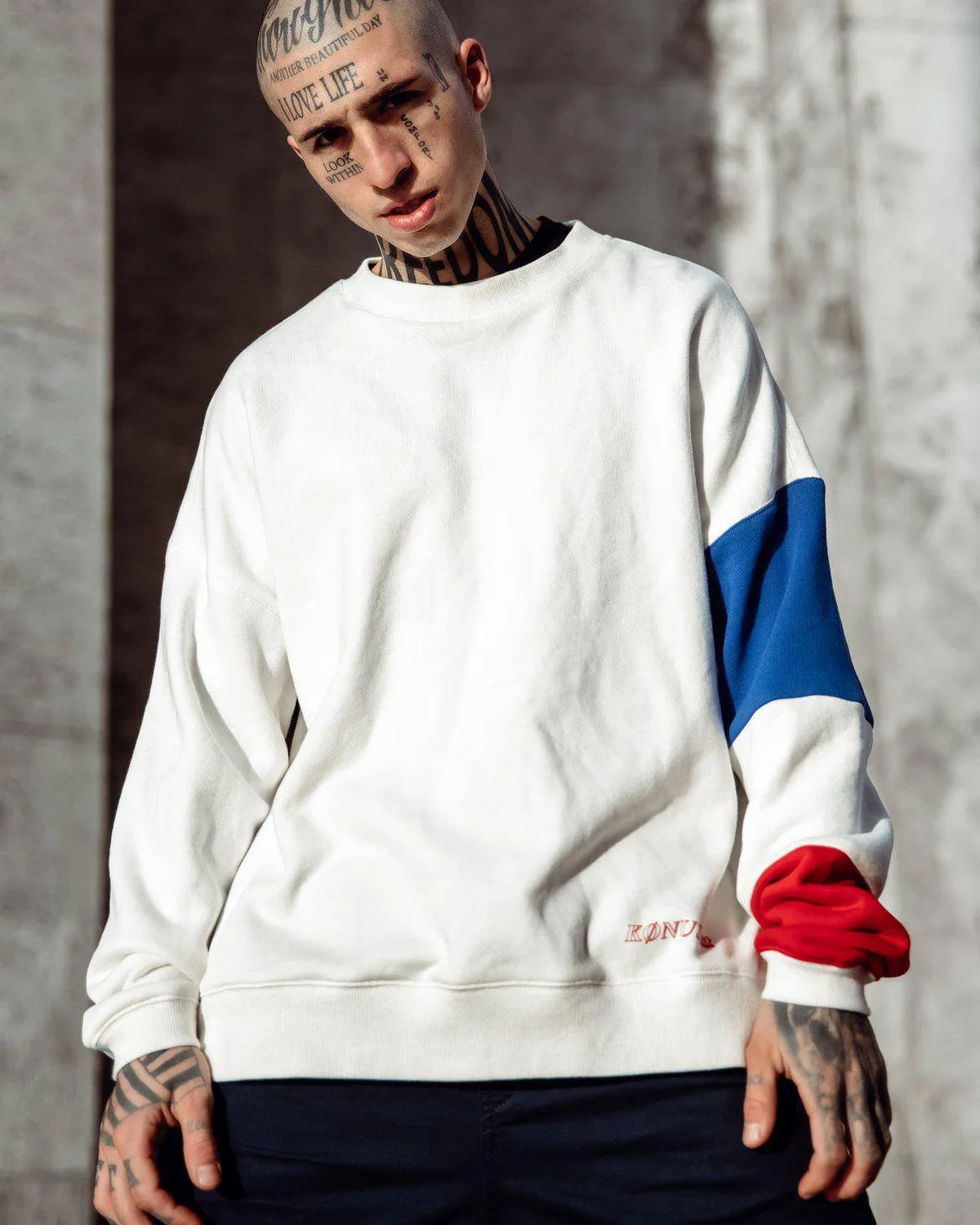 Konus Men's Color Blocked Sweatshirt in White