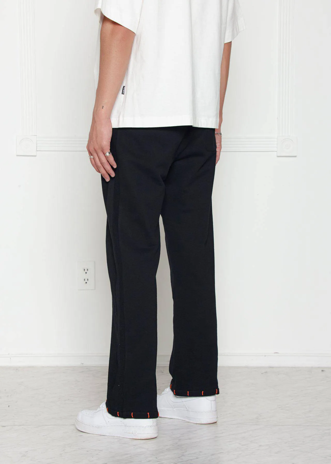 Konus Men's Wide Leg Sweatpants in Black