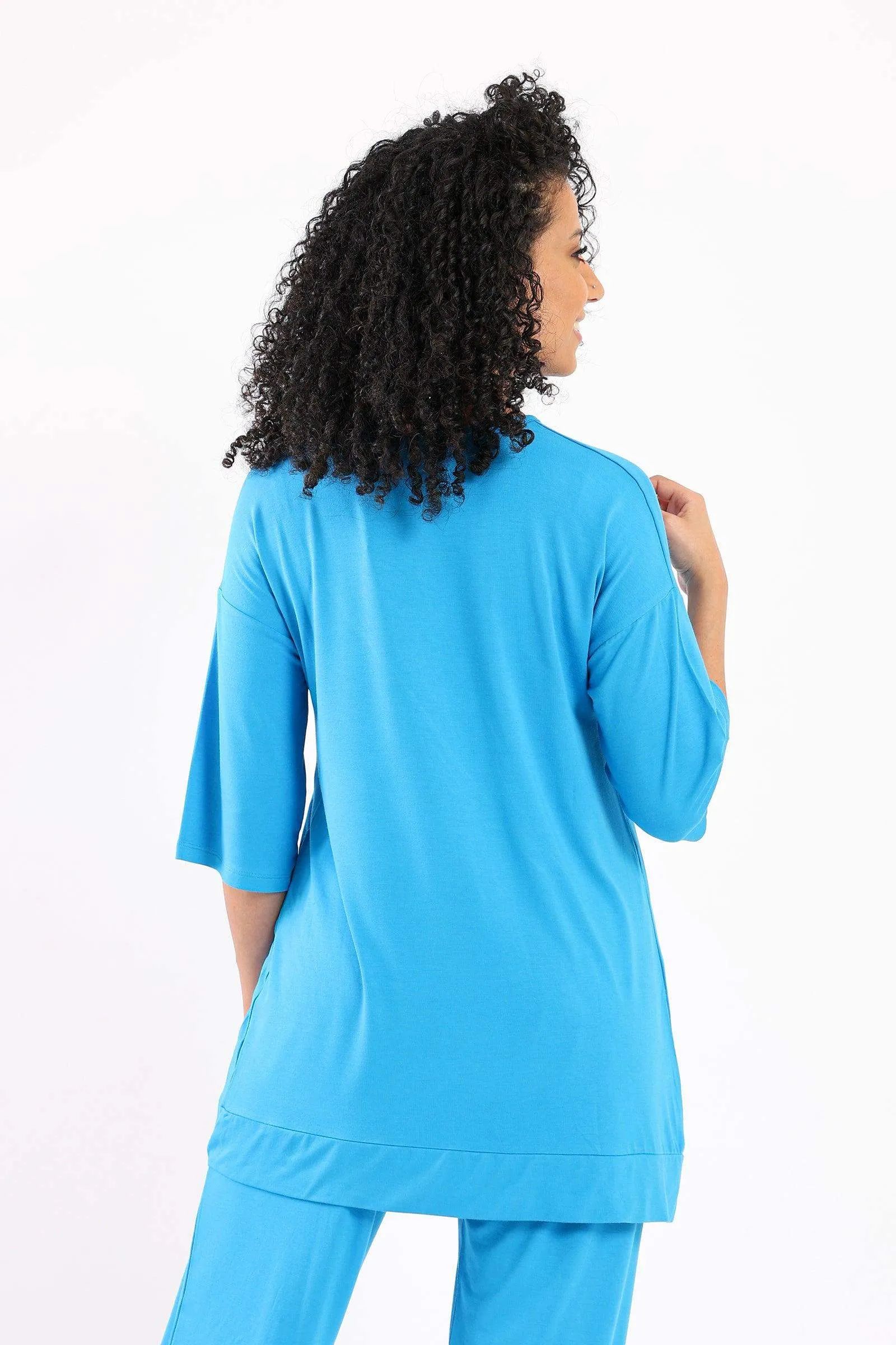Lounge Top with Front Slit