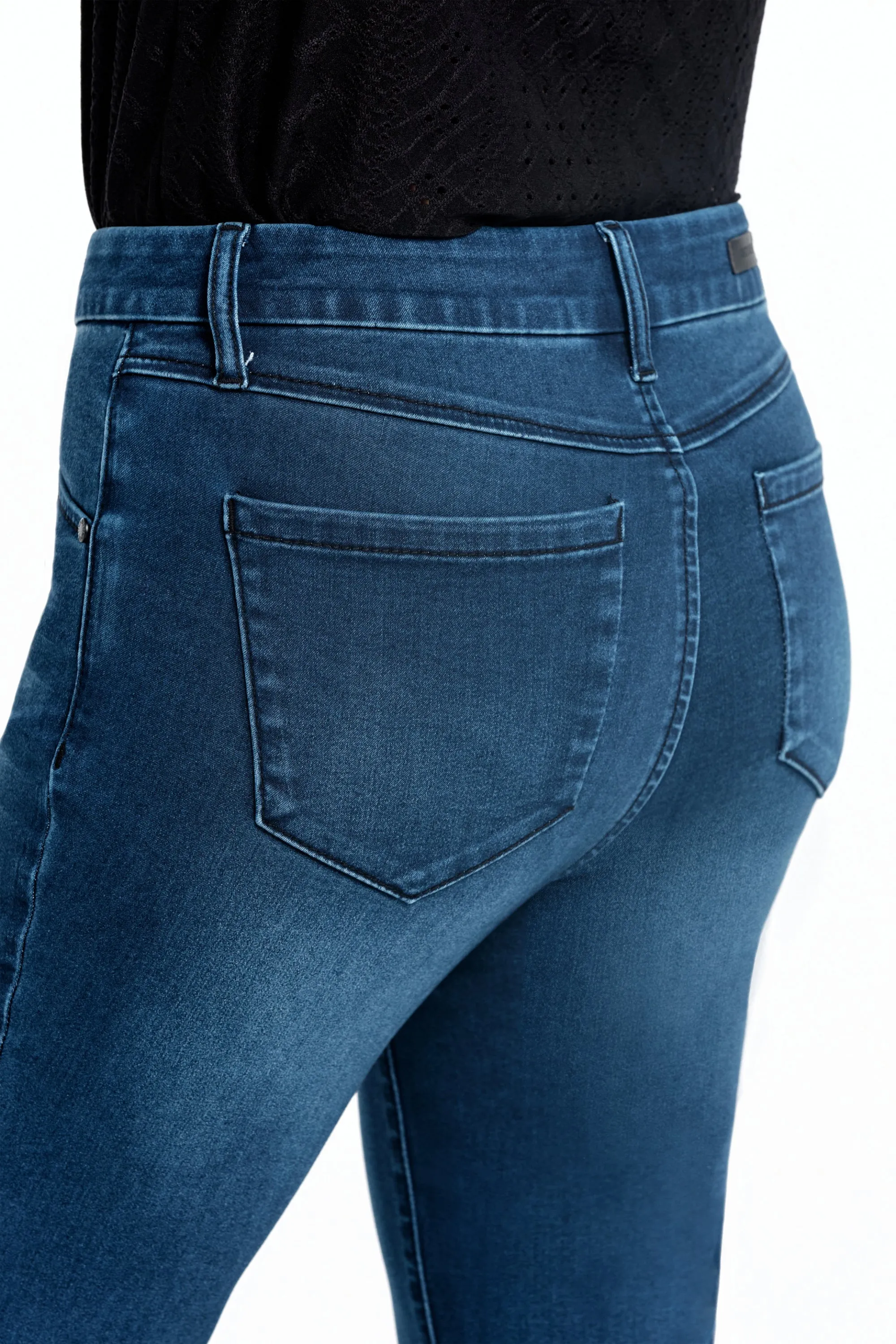 Petite Sheila Better Butter Slim Straight in Lanie