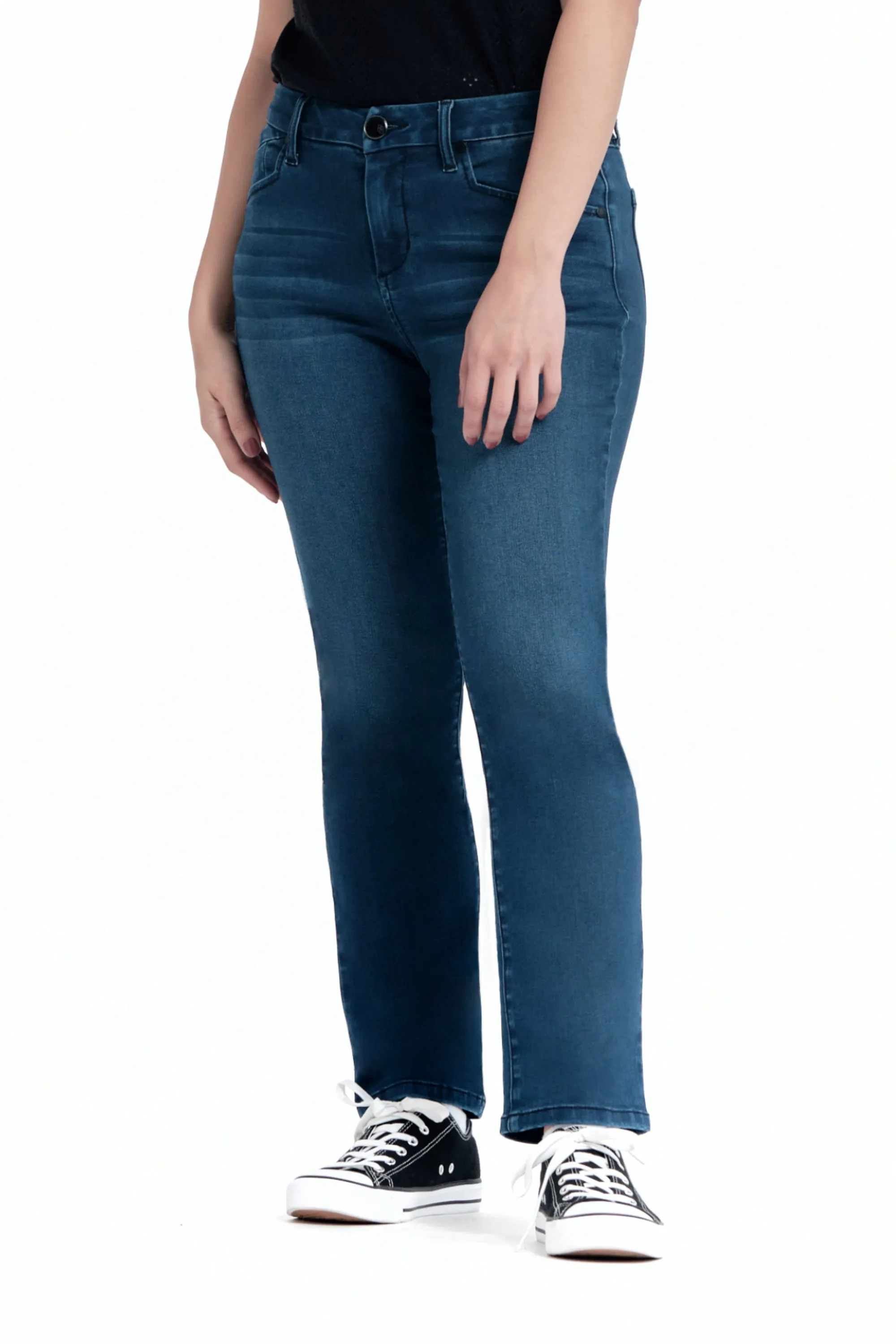 Petite Sheila Better Butter Slim Straight in Lanie