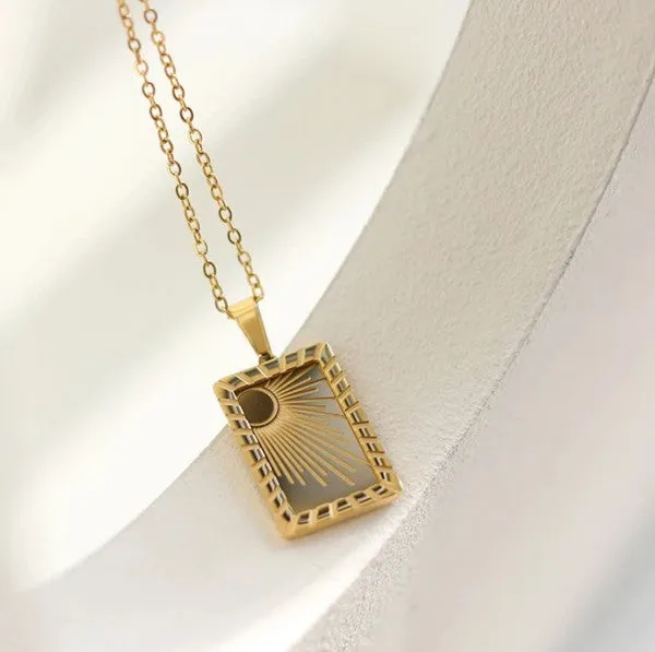 "The Sun" Simple Dainty Tarot Card Necklace
