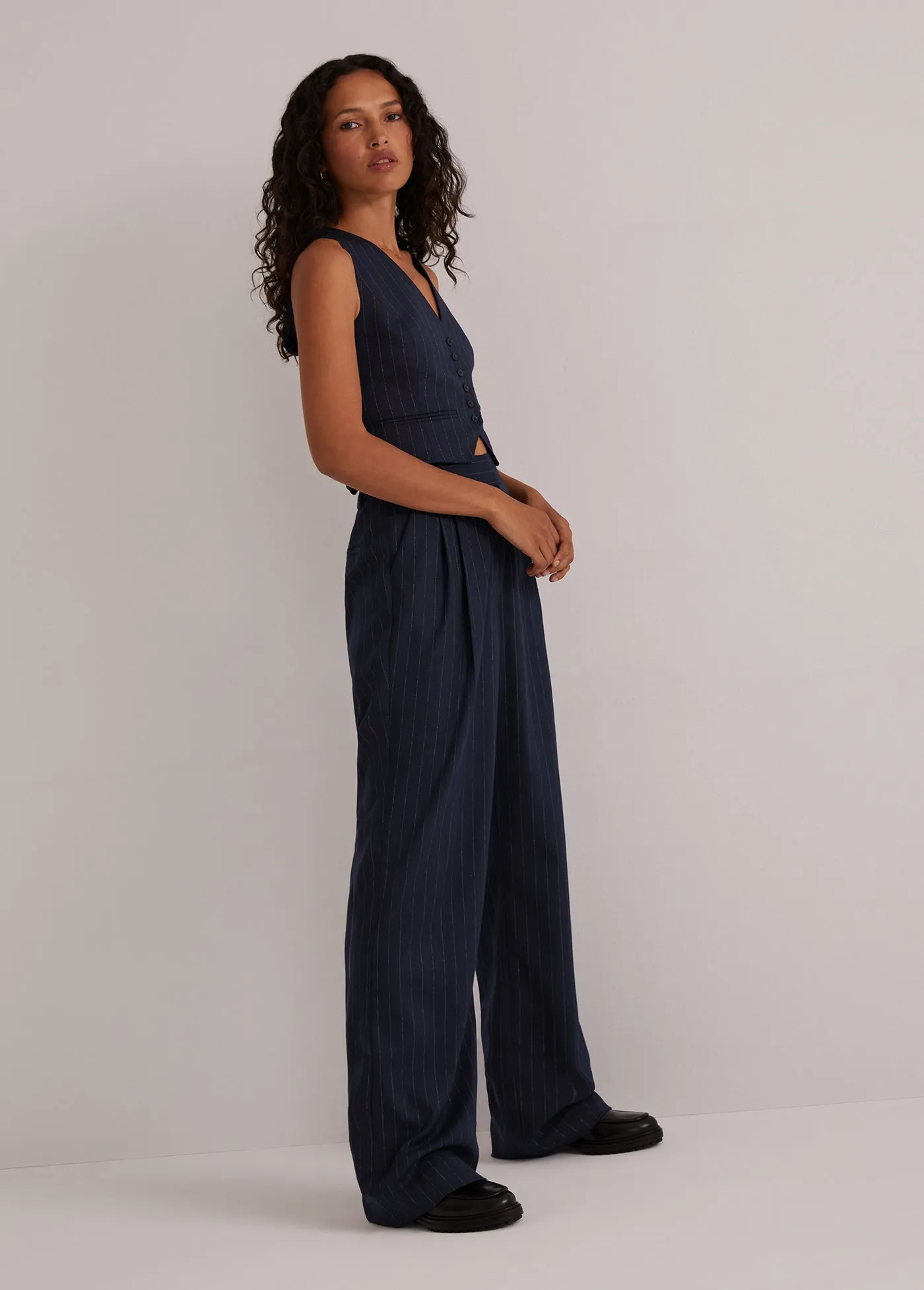 THE SHORTIE FAVORITE PANT