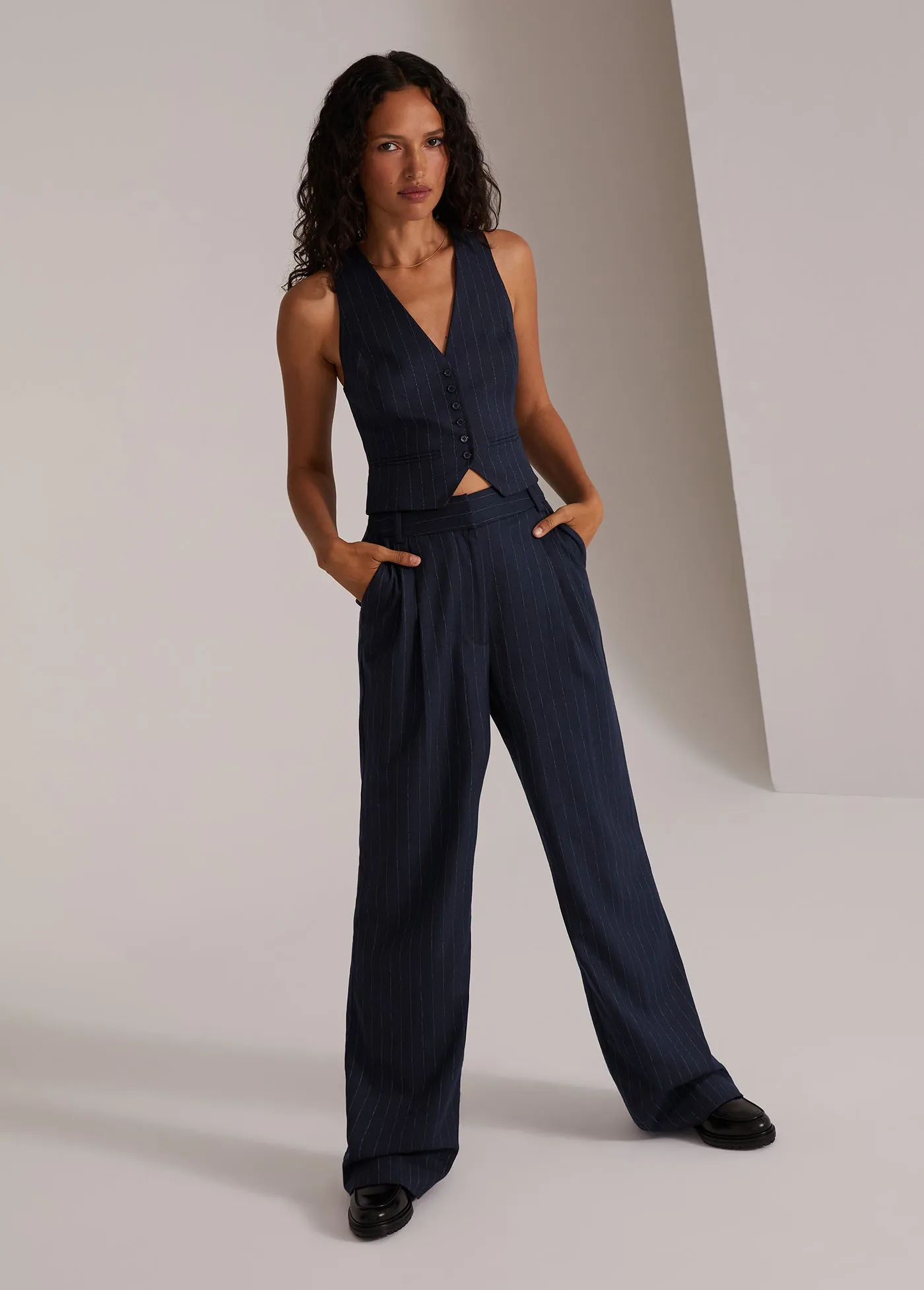 THE SHORTIE FAVORITE PANT