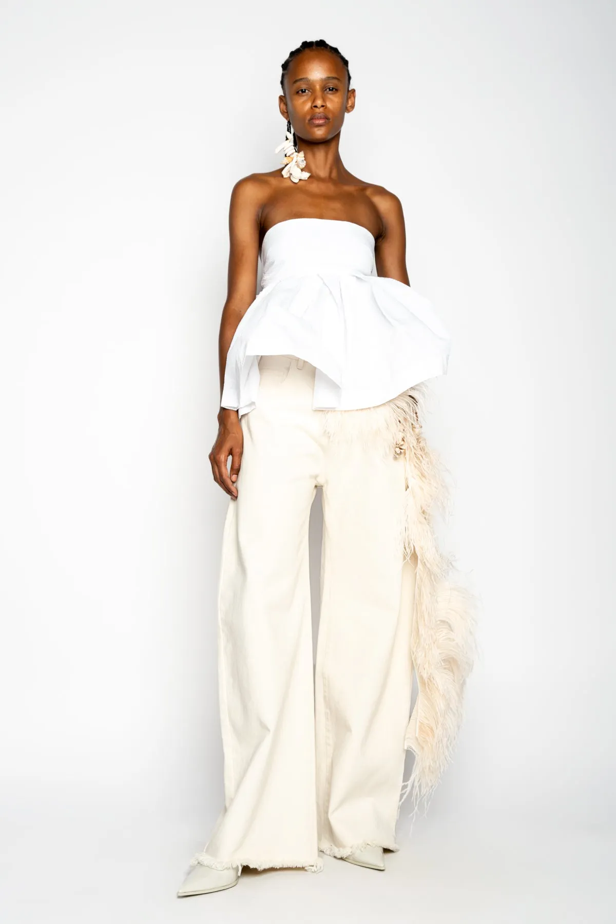 WHITE STRAPLESS PEPLUM TOP